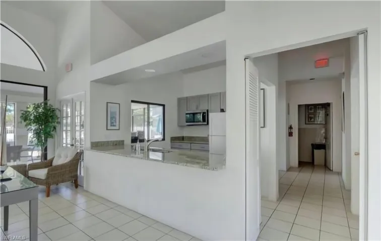 50 Emerald Woods Dr A9, Naples, Florida 34108