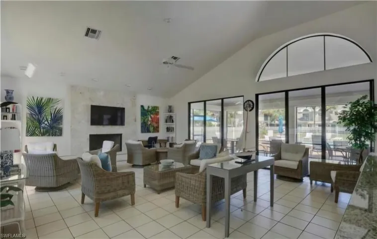 50 Emerald Woods Dr A9, Naples, Florida 34108
