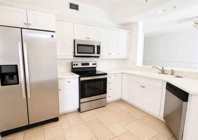 410 Bayfront Pl 2308, Naples, Florida 34102