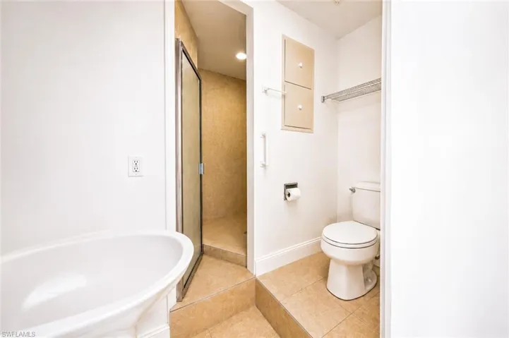 410 Bayfront Pl 2308, Naples, Florida 34102