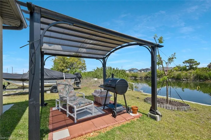 2519 Ne 5th Pl, Cape Coral, Florida 33909