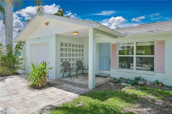 16427 Porto Bello St, Bokeelia, Florida 33922