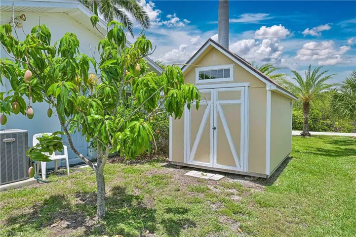16427 Porto Bello St, Bokeelia, Florida 33922