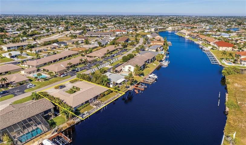 3913 SE 11th PL, CAPE CORAL FL 33904