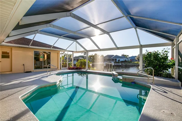4532 Sw 17th Ave, Cape Coral, Florida 33914