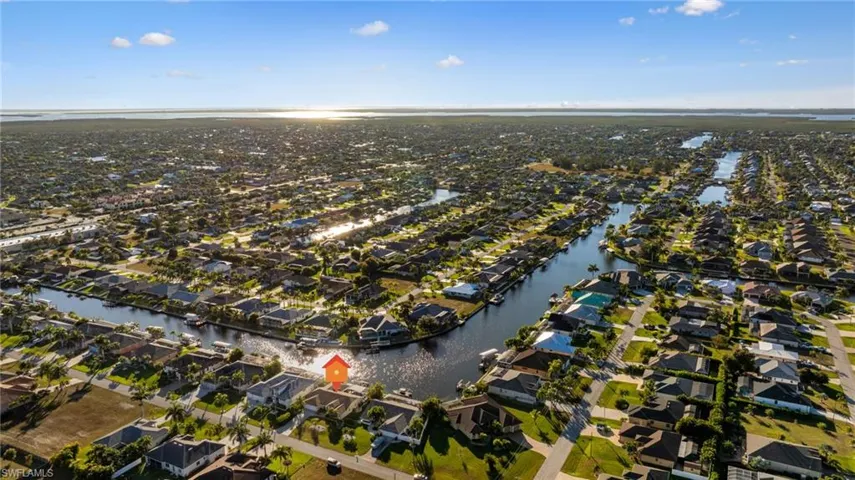 4532 Sw 17th Ave, Cape Coral, Florida 33914