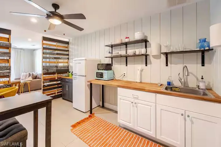 Efficiency Kitchen