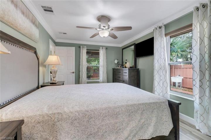 2243  Hunter  BLVD, Naples, FL 34116