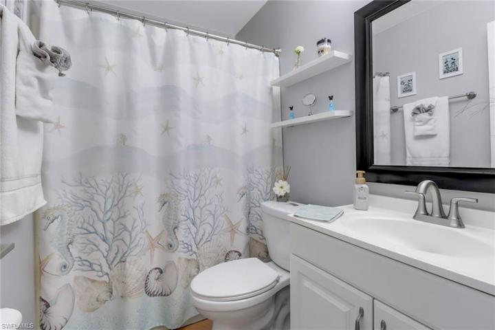 2243  Hunter  BLVD, Naples, FL 34116