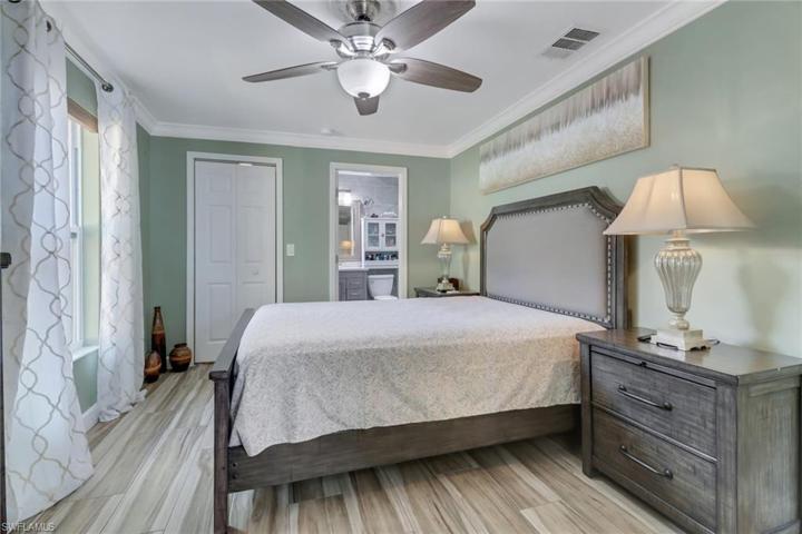 2243  Hunter  BLVD, Naples, FL 34116