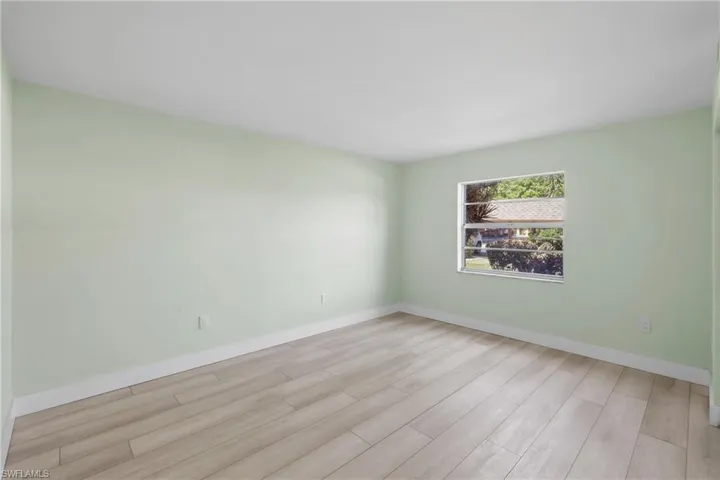 Guest bedroom