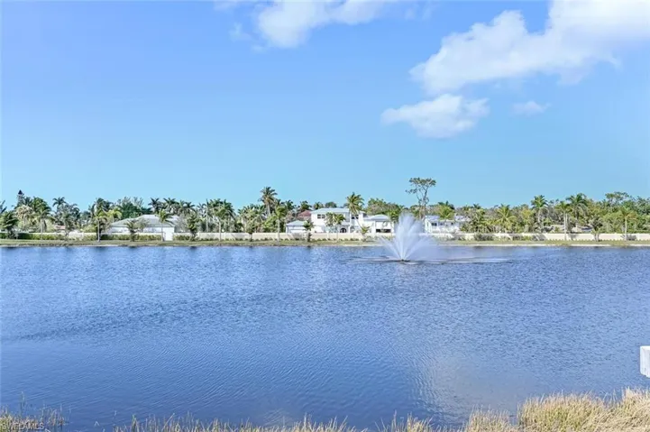 4551 Arboretum Cir 203, Naples, Florida 34112
