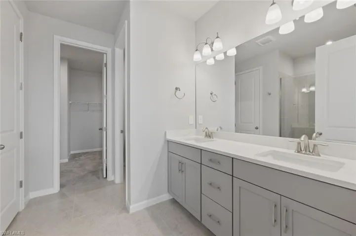 4551 Arboretum Cir 203, Naples, Florida 34112