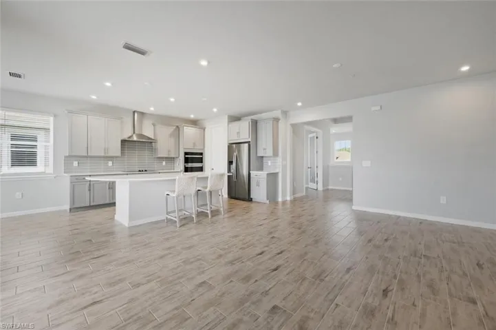 4551 Arboretum Cir 203, Naples, Florida 34112