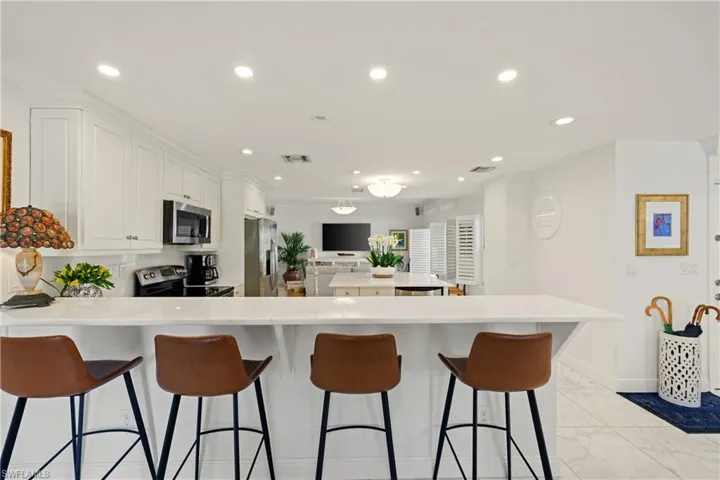292 14th Ave S A, Naples, Florida 34102