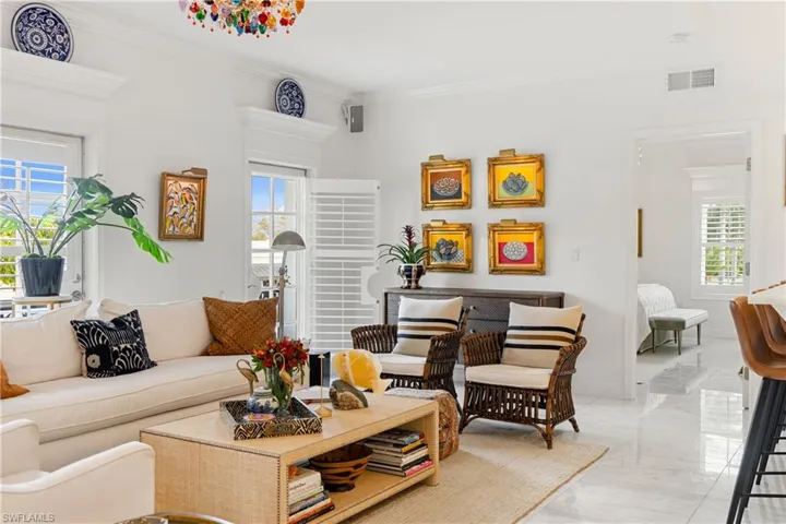 292 14th Ave S A, Naples, Florida 34102