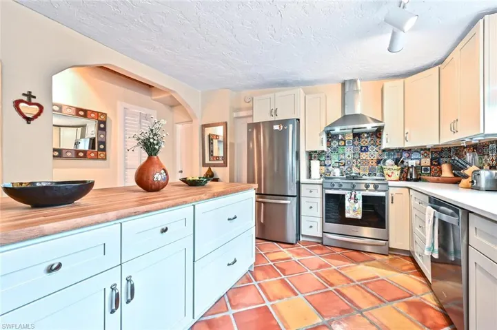 Kitchen, view of gas stove