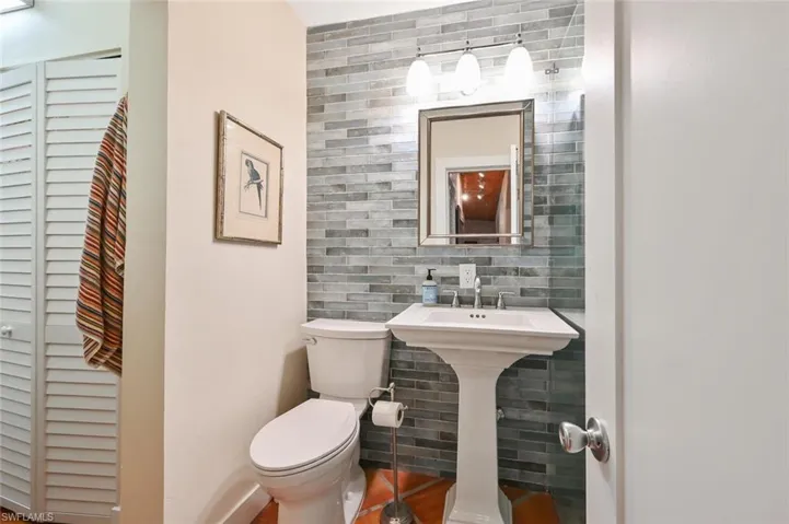 Full bath off living room
