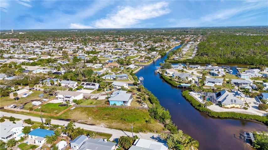 1064 Alston LN, ENGLEWOOD FL 34223