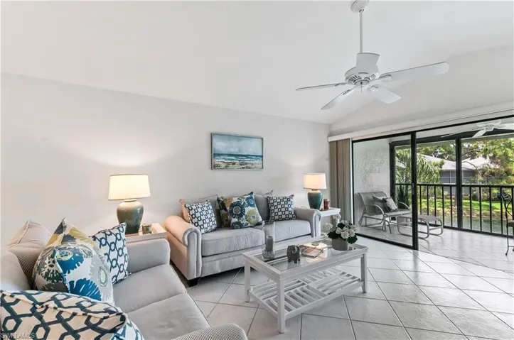 500  Misty Pines  CIR, Naples, FL 34105