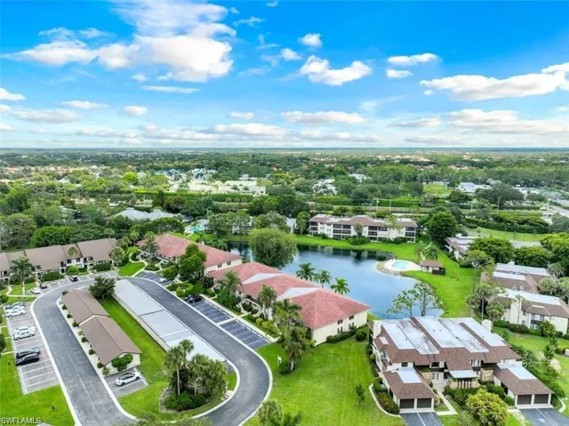500  Misty Pines  CIR, Naples, FL 34105