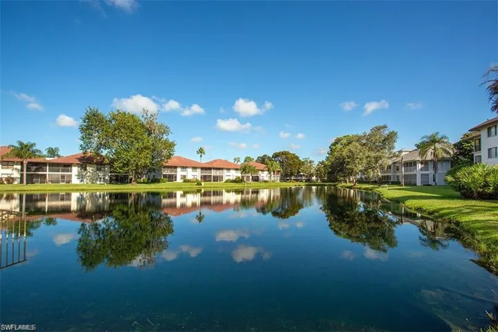500  Misty Pines  CIR, Naples, FL 34105