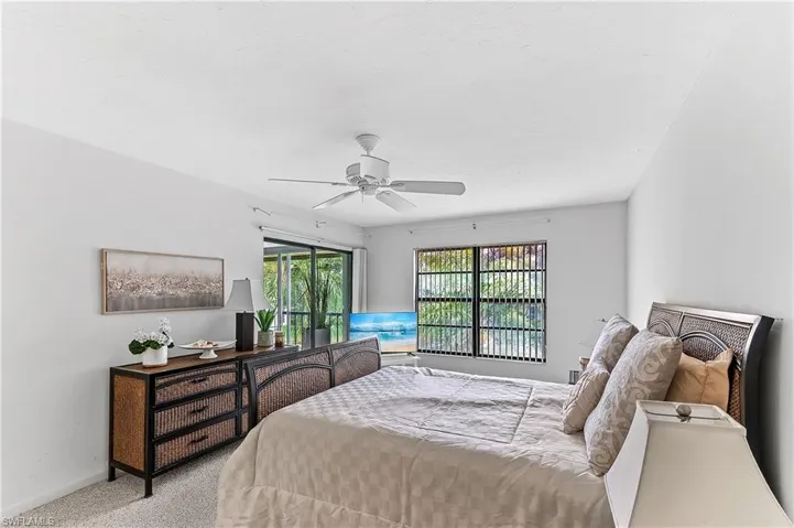500  Misty Pines  CIR, Naples, FL 34105