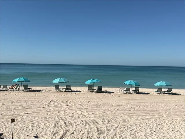 Bay Colony Beach Club