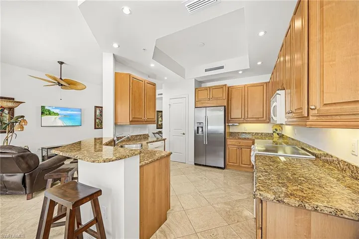 4182 Bay Beach Ln 722, Fort Myers Beach, Florida 33931