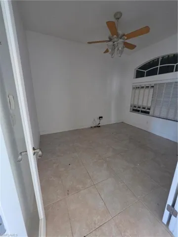 4338 Jacaranda Pkwy W, Cape Coral, Florida 33993