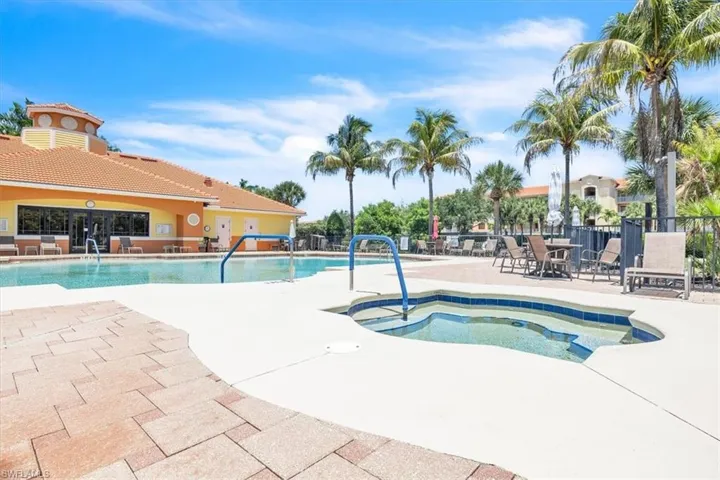 8331 Whiskey Preserve Cir 438, Fort Myers, Florida 33919
