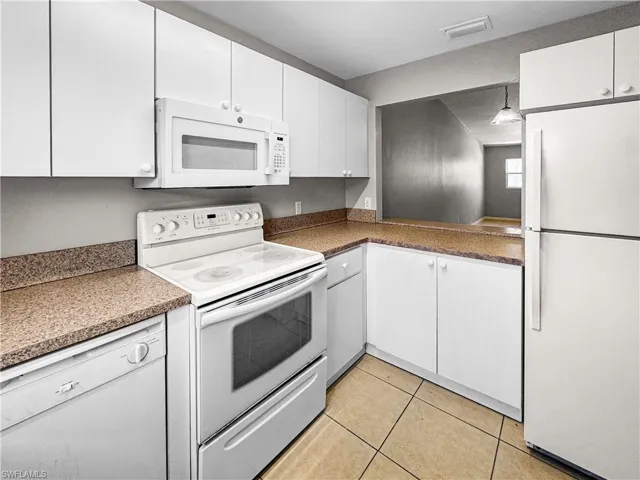 1321 SE 8th  AVE, Cape Coral, FL 33990