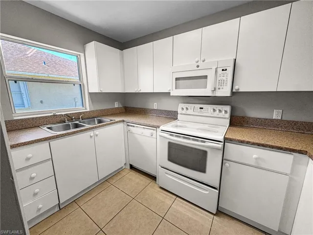 1321 SE 8th  AVE, Cape Coral, FL 33990