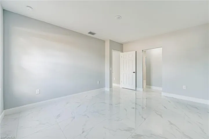 3801 E 20th St, Alva, Florida 33920