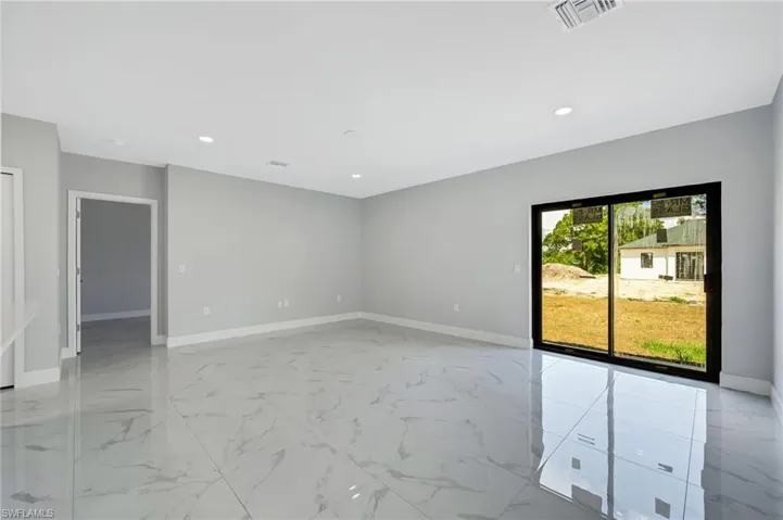 3801 E 20th St, Alva, Florida 33920