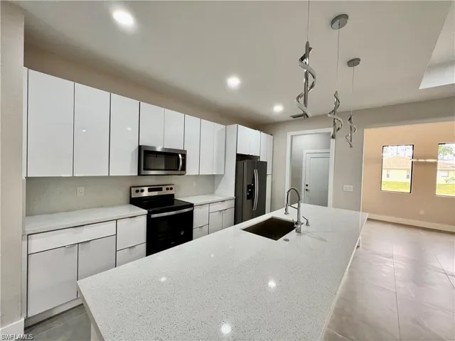 3104 Nw 20th Ave, Cape Coral Fl 33993