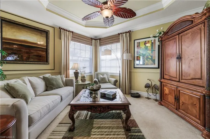 9104  Quartz  LN, Naples, FL 34120