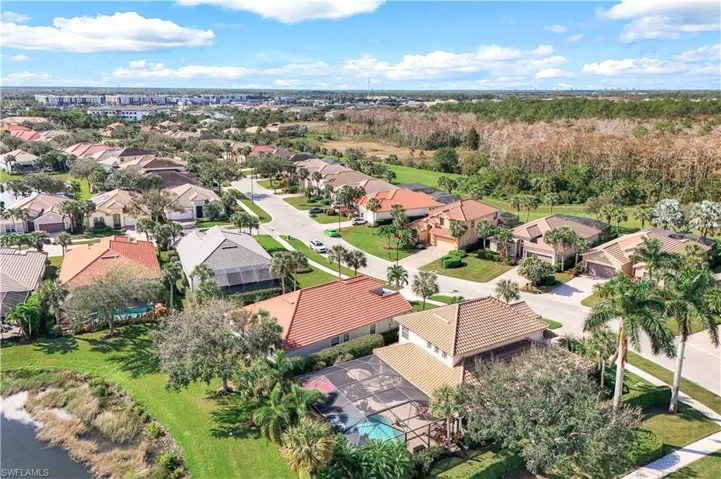 9104  Quartz  LN, Naples, FL 34120