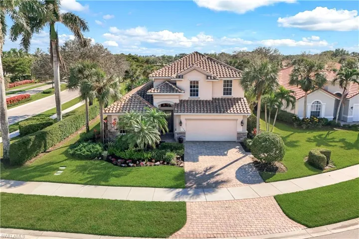 9104  Quartz  LN, Naples, FL 34120