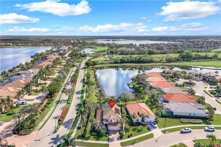 9104  Quartz  LN, Naples, FL 34120