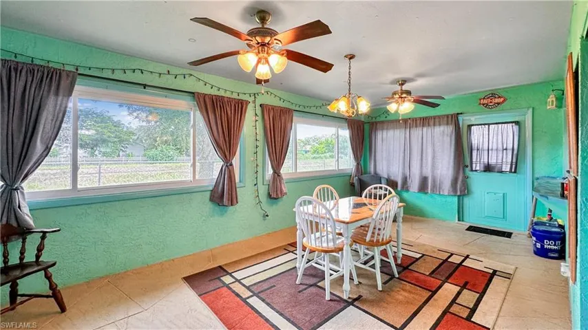 122  Ortona  ST, Lehigh Acres, FL 33936