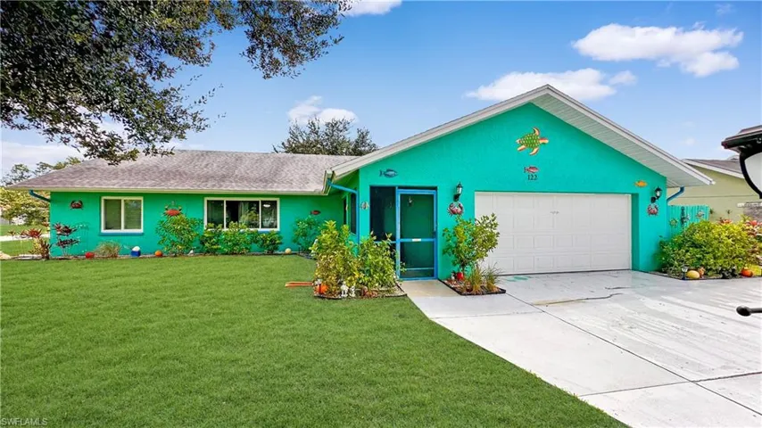 122  Ortona  ST, Lehigh Acres, FL 33936