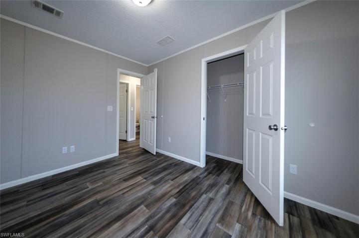 209  Gilbert N AVE, Lehigh Acres, FL 33971