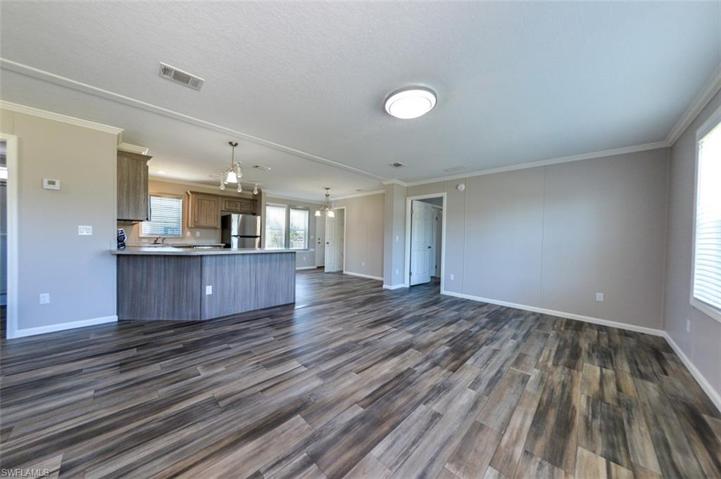 209  Gilbert N AVE, Lehigh Acres, FL 33971