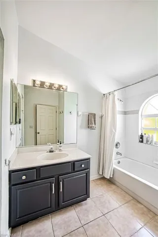 4108  Olde Meadowbrook  LN, Estero, FL 34134