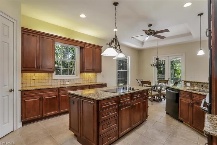 3155 Santorini Ct, Naples, Florida 34119
