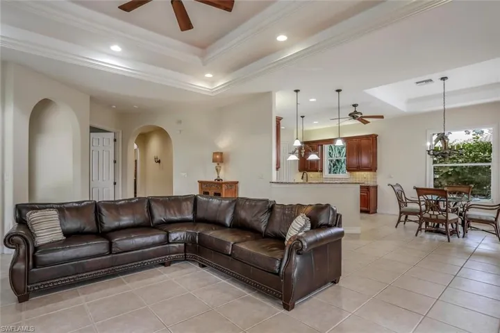 3155 Santorini Ct, Naples, Florida 34119