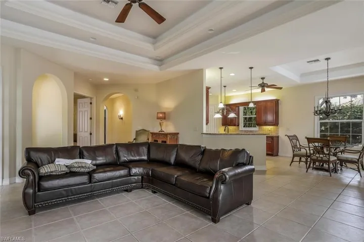 3155 Santorini Ct, Naples, Florida 34119