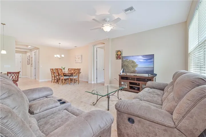 3865  King Williams  ST, Fort Myers, FL 33916