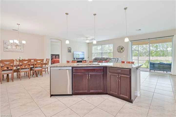 3865  King Williams  ST, Fort Myers, FL 33916